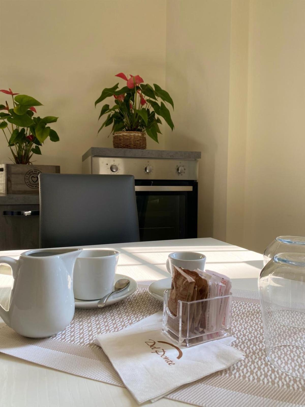 La Casa Di Tati Apartment Милано Екстериор снимка